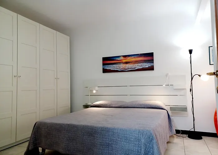 Apartamento Mansardato 20 Mt Dal Mare Albissola Marina