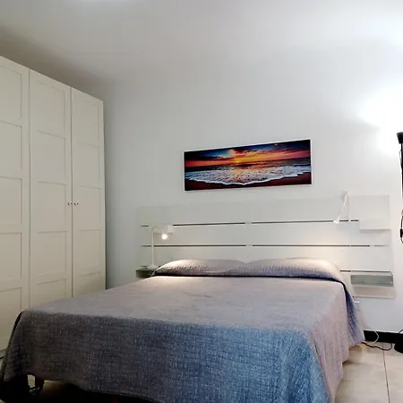 Apartment Mansardato 20 Mt Dal Mare Albissola Marina